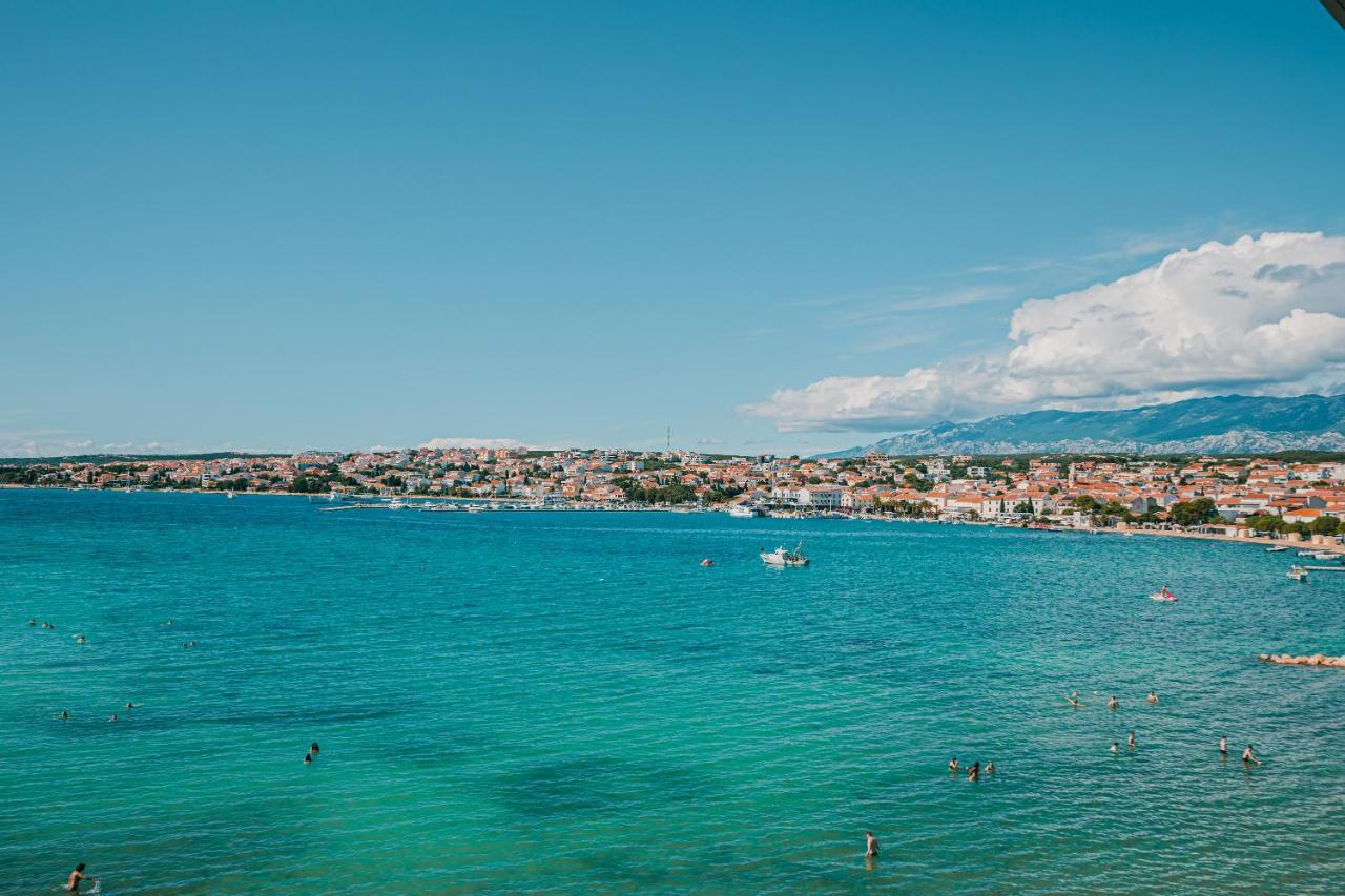 Kaneo Beach Hotel Novalja Exteriér fotografie