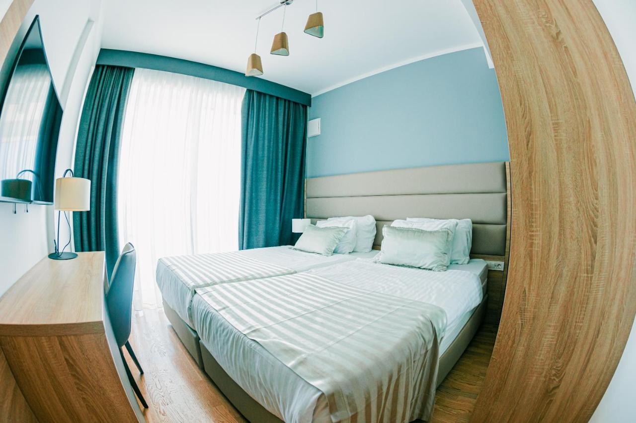 Kaneo Beach Hotel Novalja Exteriér fotografie